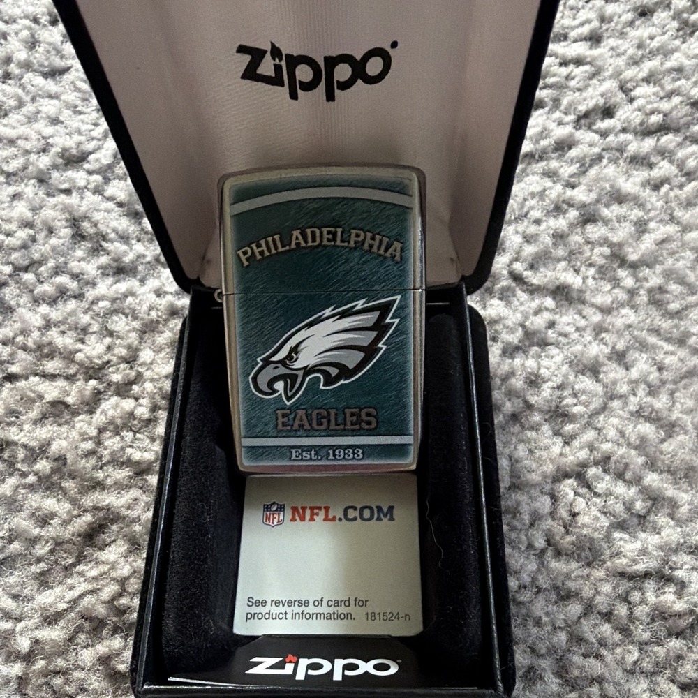 2021 Zippo Philadelphia Eagles NFL Windproof Lighter #3295 New In Box NOS USA